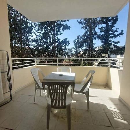Sunny 2 Bedroom Larnaca Center 외부 사진