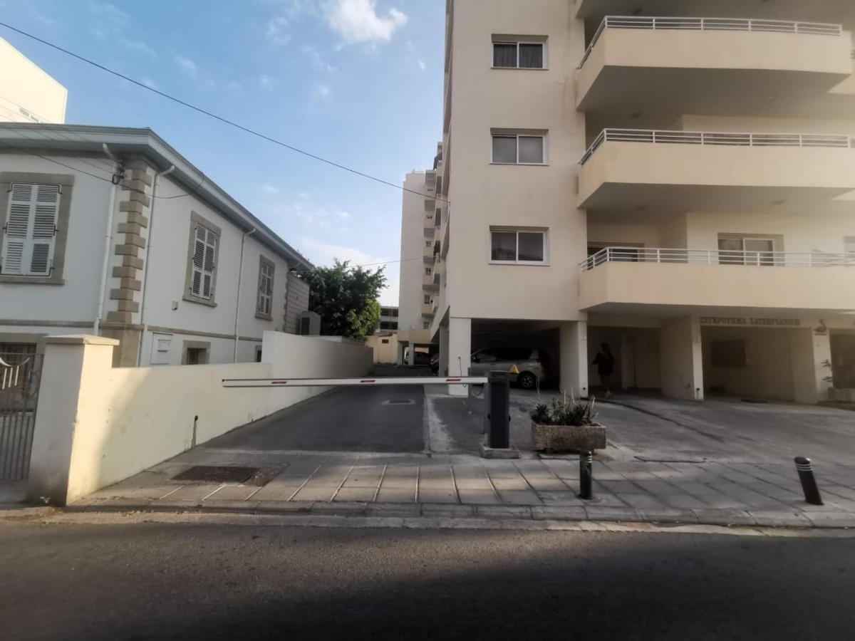 Sunny 2 Bedroom Larnaca Center 외부 사진